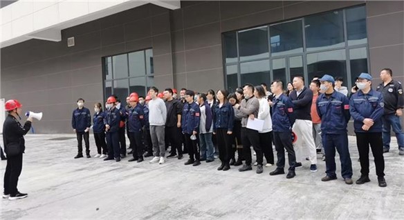 鈉能時代組織開展火災(zāi)事故應(yīng)急救援演練活動